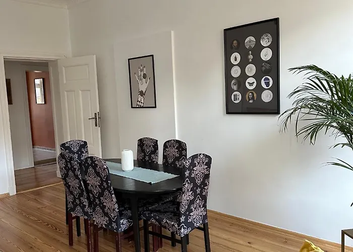 Trzecie Pietro Apartment *